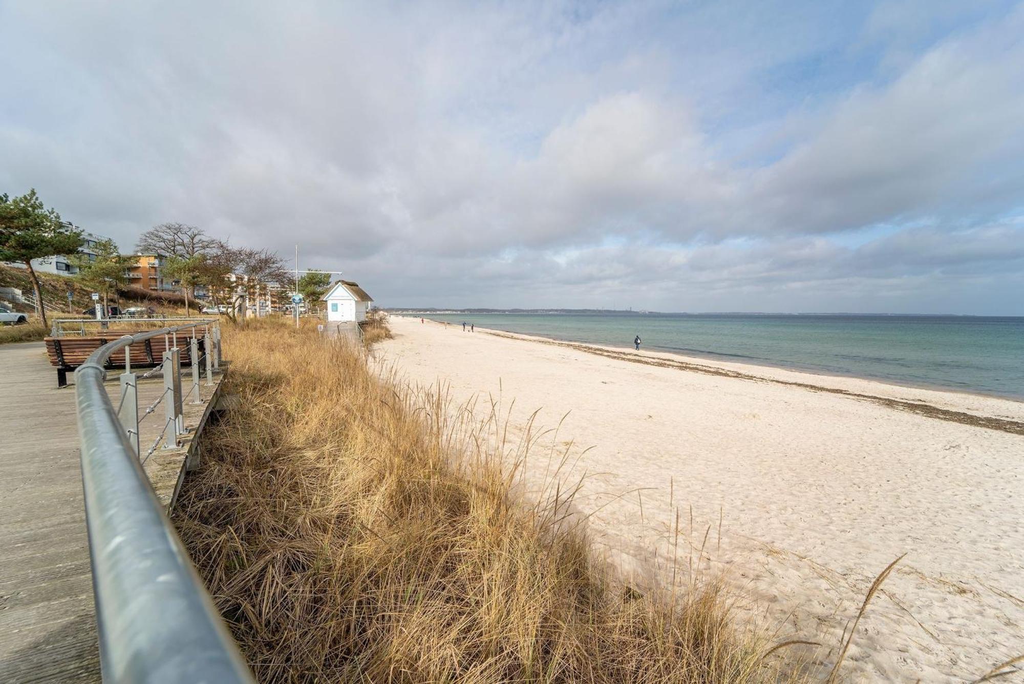 Residenz Am Hang Saltwater Suite Scharbeutz Bagian luar foto