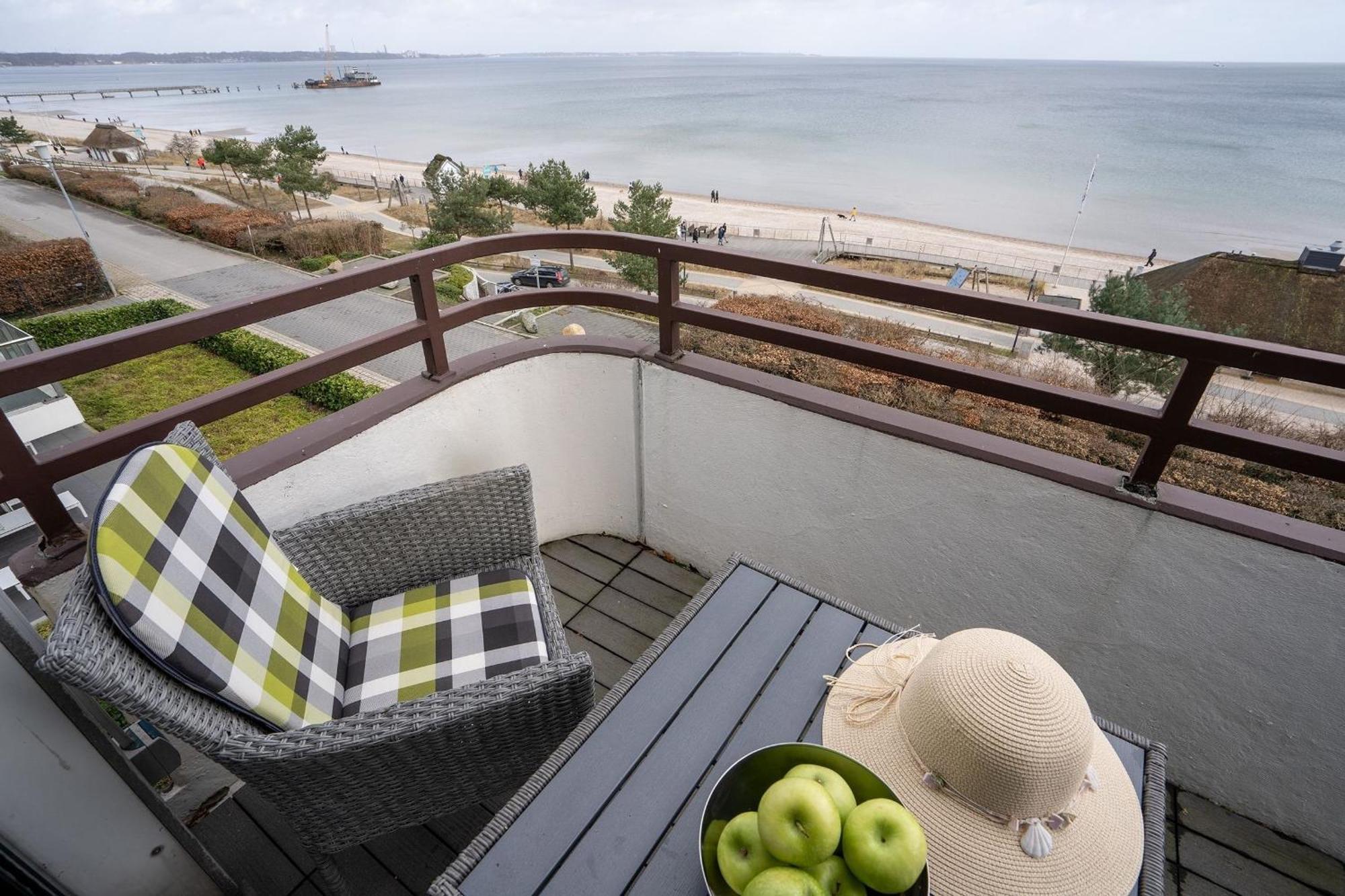 Residenz Am Hang Saltwater Suite Scharbeutz Bagian luar foto